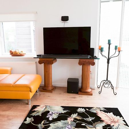 Pass The Keys Stylish 2Bed Rental Unit Glasgow Green Экстерьер фото