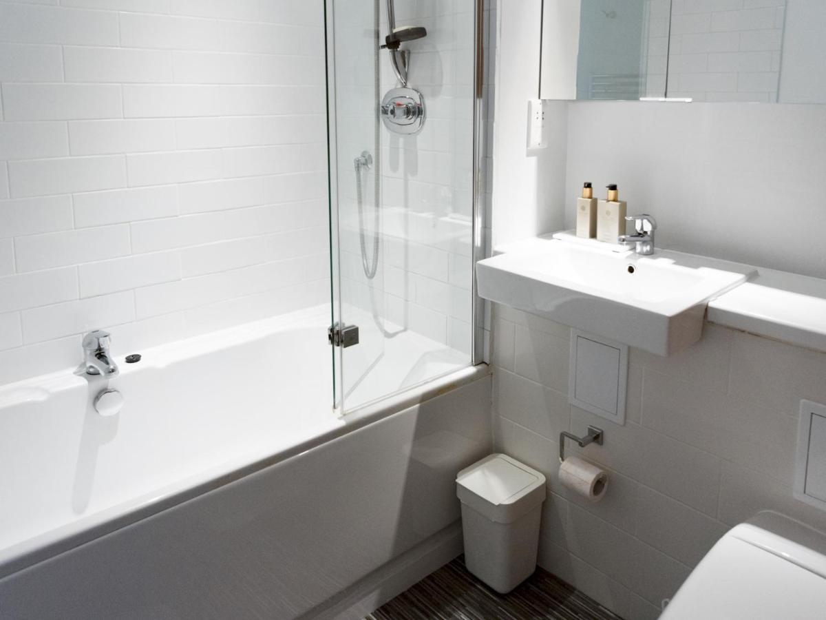 Pass The Keys Stylish 2Bed Rental Unit Glasgow Green Экстерьер фото